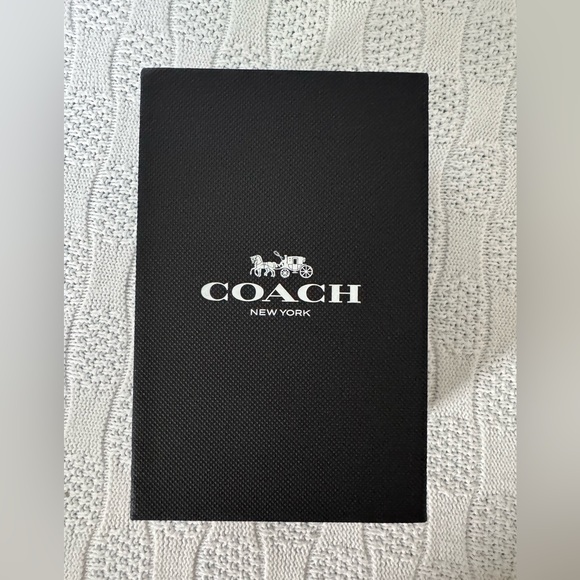 Coach NIB glass 4.75” gold bear Ltd Ed ornament - Picture 5 of 5